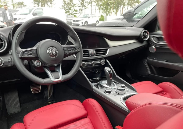 Alfa Romeo Giulia cena 239900 przebieg: 380, rok produkcji 2023 z Skoczów małe 22